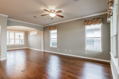 810 Boquilla Trl, Georgetown, TX 78633-5081