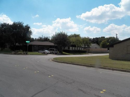6824 Trail Lake Dr, Fort Worth TX  76133-5011 exterior