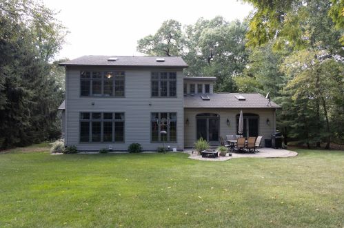 15403 Nichols Woods Dr, South Beloit, IL 61080-9489