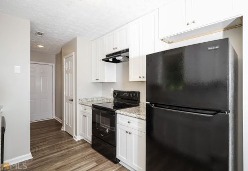 105 Woodridge Dr, Stockbridge GA  30281-1704 exterior