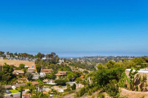 3897 Marvin St, Oceanside, CA 92056-3334