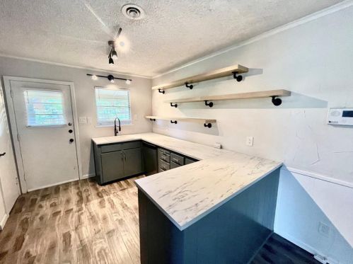 6455 Waverly Way, Fort Worth TX  76116-7357 exterior