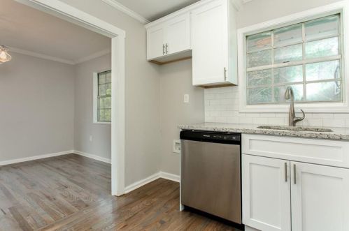 610 Alex Dr, Atlanta GA  30331-4350 exterior