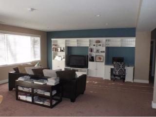 15195 Wayzata Blvd, Orono MN  55391-1442 exterior