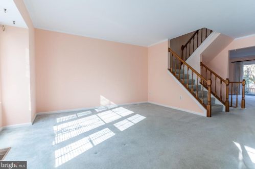 23 Ashmont Ct, Silver Spring, MD 20906-5720