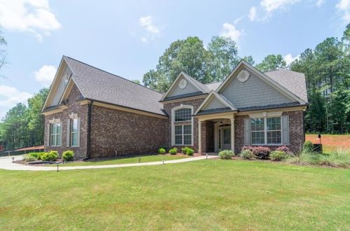 2615 Morgan Park Dr, Stockbridge GA  30281-9226 exterior