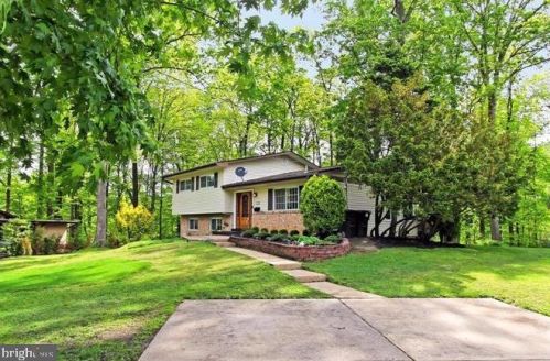 6405 Greeley Blvd, Springfield VA  22152-1908 exterior