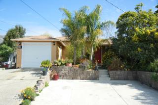 1493 Highland Blvd, Hayward, CA 94542-1103