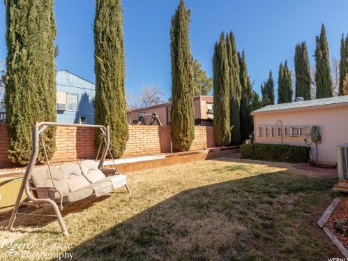1526 Dixie Downs Rd, Saint George, UT 84770-4107