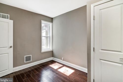 6142 Larchwood Ave, Philadelphia PA 19143-1006 exterior