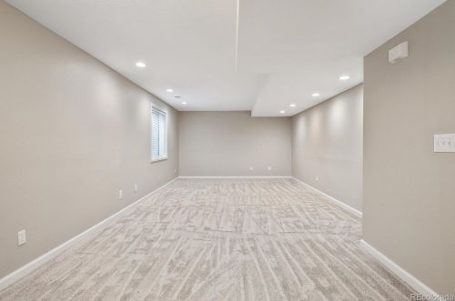 2243 Silver Oaks Dr, Fort Collins CO  80526-6431 exterior