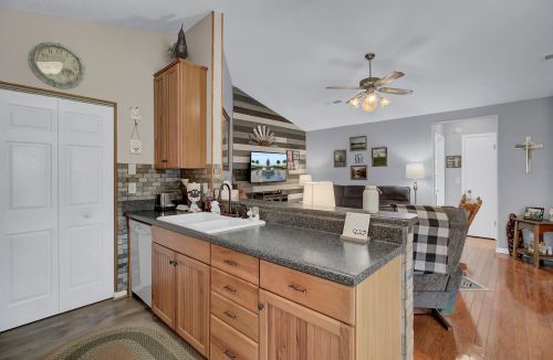 9520 Raven Dr, Ladson SC  29456-4924 exterior