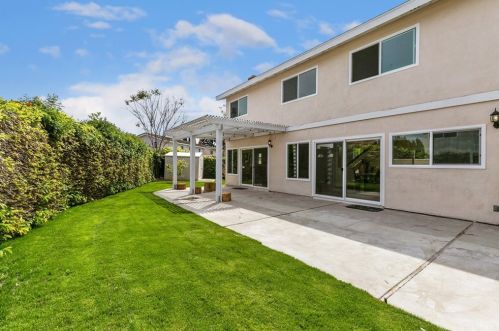 17482 Luther Ave, Irvine CA  92614-6643 exterior