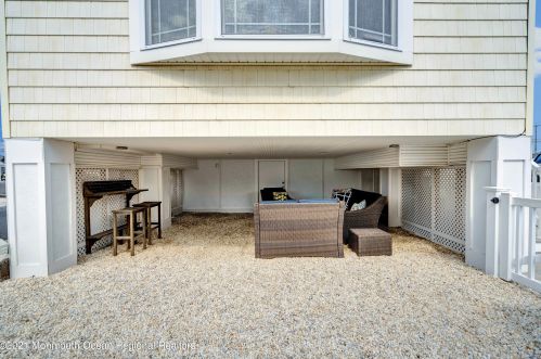 30 Chadwick Way, Lavallette, NJ 08735-1807