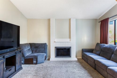 8360 Cranford Way, Citrus Heights CA  95610-3352 exterior