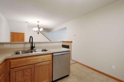 3348 Jansen Way, Saint Paul MN  55127-5126 exterior