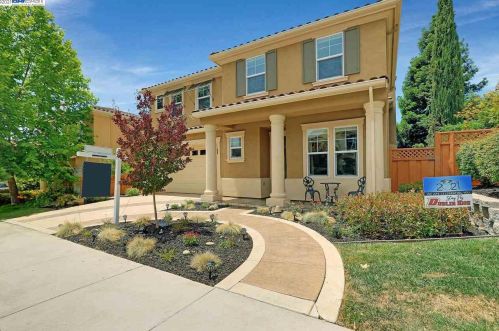 3839 Silvera Ranch Dr, Pleasanton, CA 94568-7260