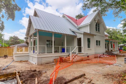 638 Palmetto St, Mount Pleasant, SC 29464-4441
