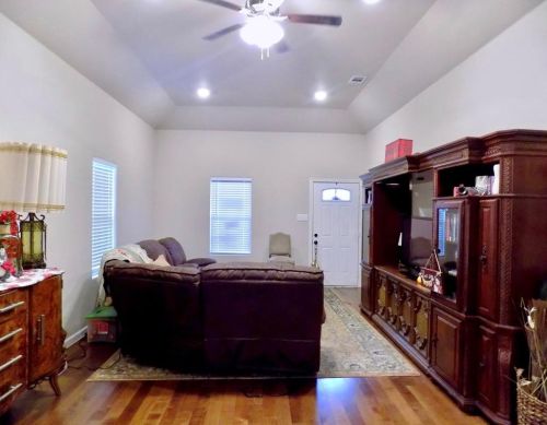 4713 Garrison, Dallas TX 75216-7139 exterior