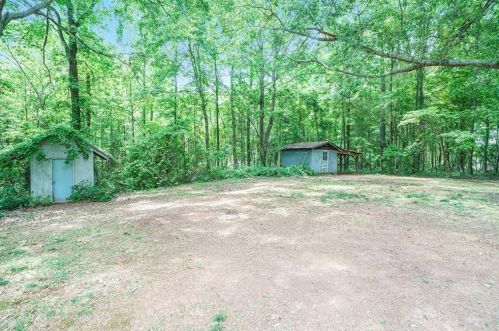 1640 Athens Hwy, Jefferson GA  30549-5824 exterior