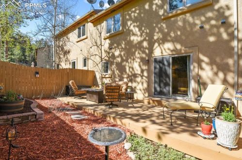 133 Elk Grove Ln, Woodland Park CO 80863-9171 exterior