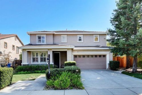657 Christine Dr, Vacaville, CA 95687-4690