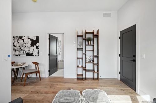 5157 Boston St, Englewood CO  80111-3421 exterior