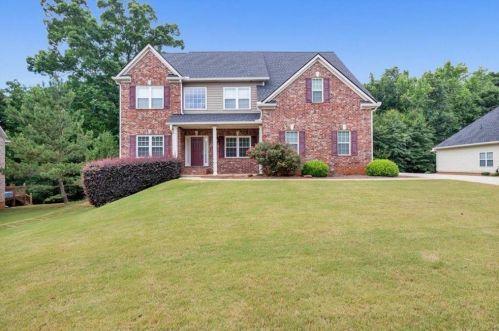 540 Clearbrook Dr, Porterdale, GA 30016-9134