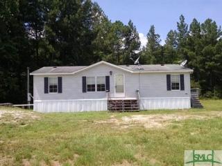 142 Dreamstar Ln, Hinesville, GA 31313-6714