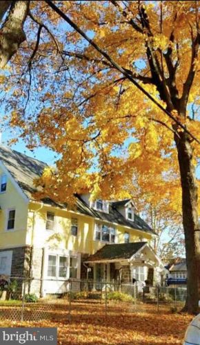 2201 53rd St, Philadelphia PA  19131-2301 exterior