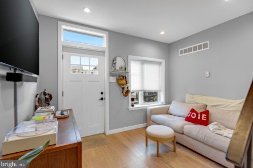 1356 Berks St, Philadelphia PA  19122-6009 exterior