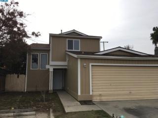 235 Elowin Ct, Visalia, CA 93291-3018