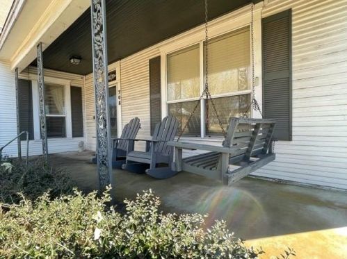 708 Cedar St, Clay Hill, TX 75860-1620