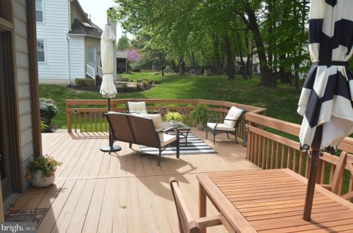 1409 Squaw Hill Ln, Silver Spring MD  20906-2009 exterior