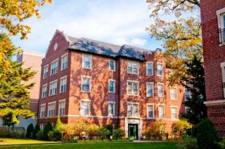 1311 Maple Ave, Evanston IL  60201-4357 exterior