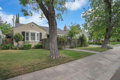 671 Mariposa Ave, Stockton, CA 95204-4342