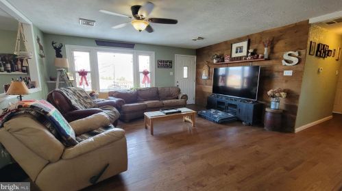 518 Cranes Gap Rd, Carlisle PA  17013-9602 exterior