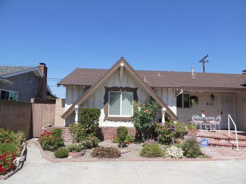 411 Nutwood St, Anaheim CA  92804-2633 exterior