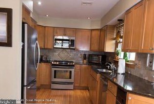 229 Pine Dr, Berkeley Township, NJ 08721-3137