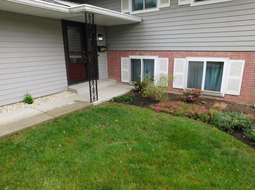 674 White Pine Rd, Buffalo Grove, IL 60089-3330