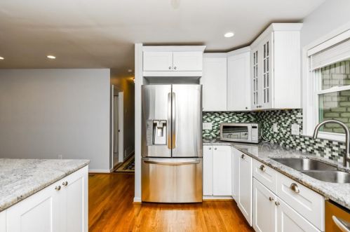 2228 Meadowvale Dr, Atlanta GA  30345-3543 exterior