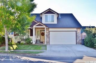 2350 Mountain River Dr, Lebanon, OR 97355-3904