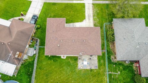 4466 Phoenix Dr, Springfield OH  45503-6326 exterior