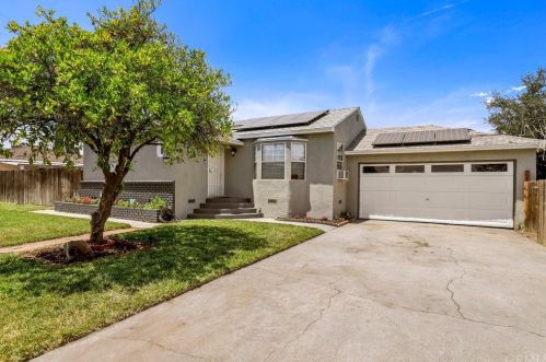 232 25th St, San Bernardino, CA 92404-3608