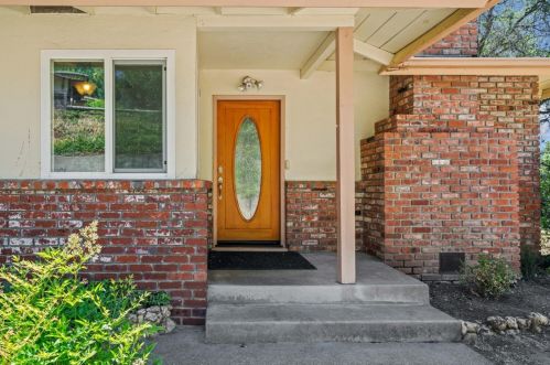 2697 Morrene Dr, Swansboro Country, CA 95667-4821