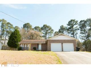 7503 Carlisle Dr, Jonesboro, GA 30236-2629