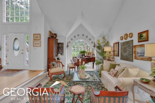 4495 Slope Cir, Marietta, GA 30066-2477
