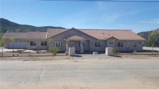 7475 Luane Trl, Colton, CA 92324-9439