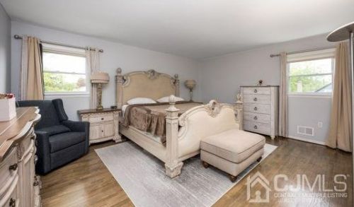 10 Boxwood Rd, Piscataway NJ 08854-5942 exterior