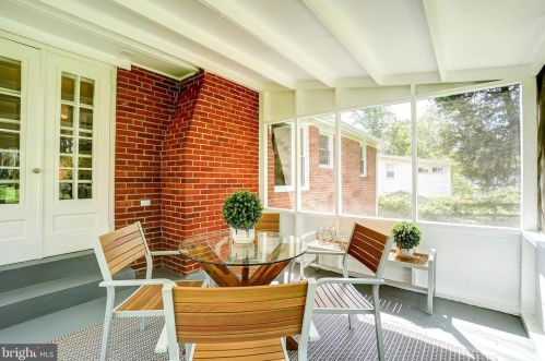 2221 Kimball Pl, Silver Spring MD 20910-1161 exterior